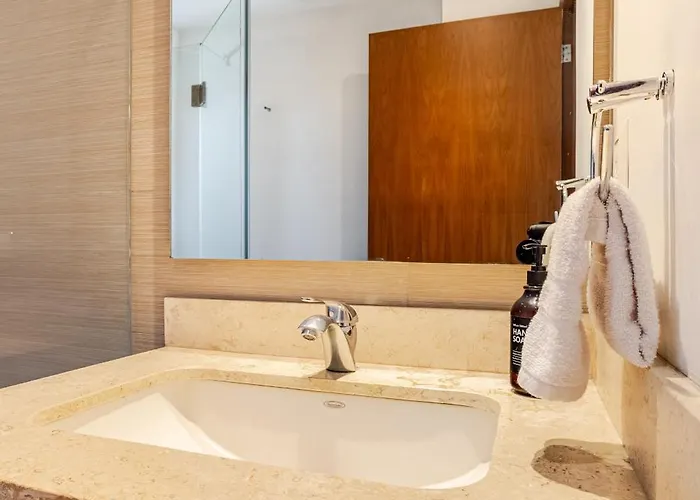 Begrand Alto Polanco Pool Gym Jacuzzi & Mexico City